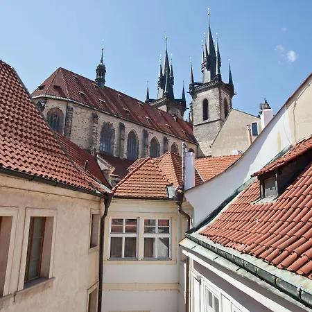 Cathedral Aparthotel