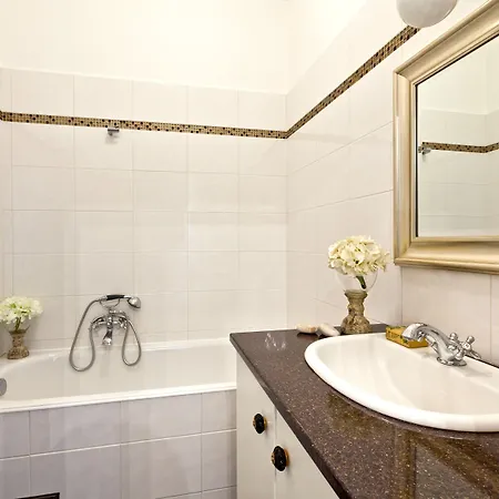 Caroline Old Town Square Hotel 4* Prag