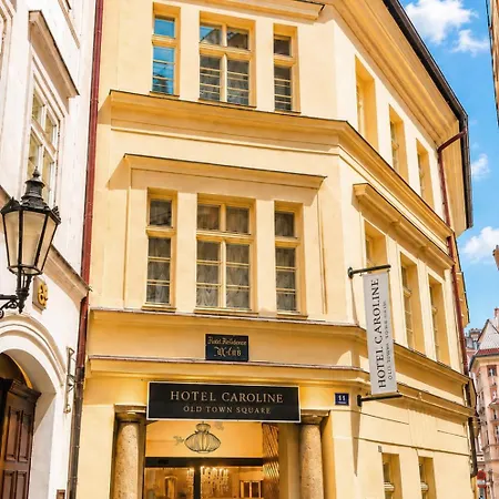 Aparthotel Caroline Old Town Square Hotel 4*