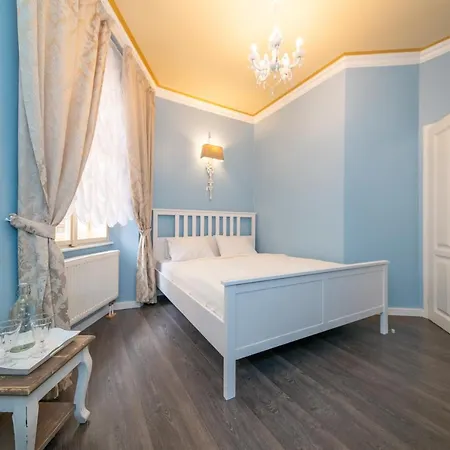 Cathedral Lejlighedshotel 4*