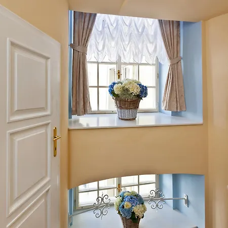 Apart Otel Cathedral Prag