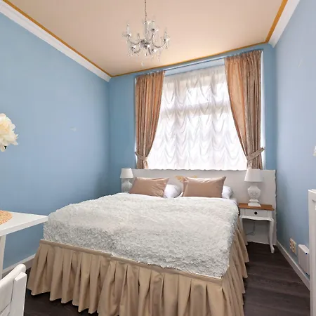 Aparthotel Cathedral